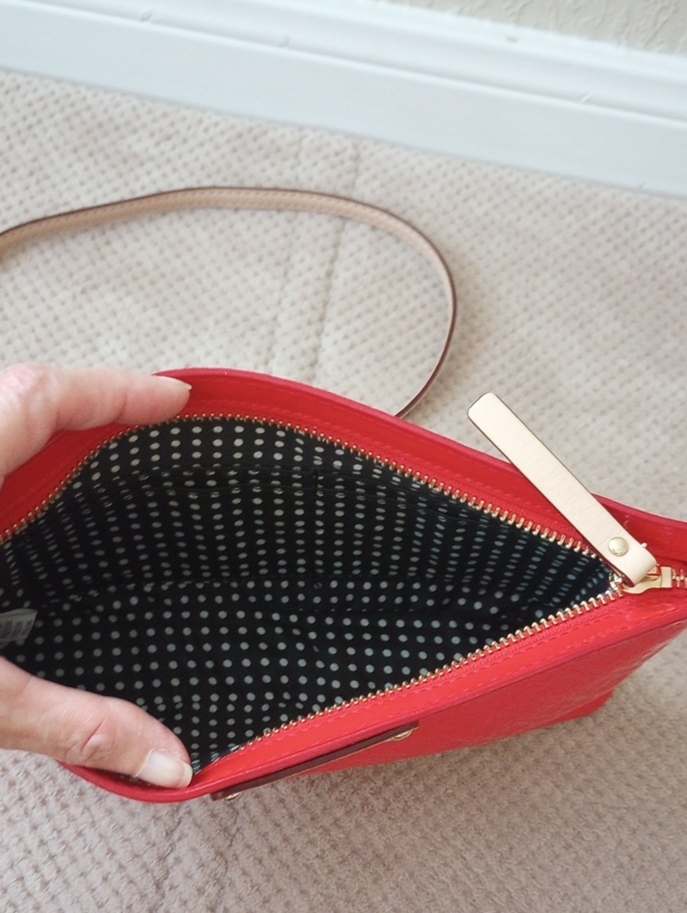 Kate Spade Amy Red Patent Crossbody Bag - Picture 4 of 11